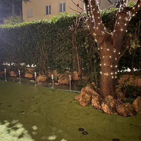 Apartment Garden *
